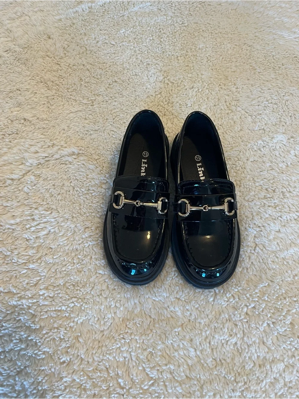 Link Black Patent Loafer with Gold Buckle Girls Sz 13
